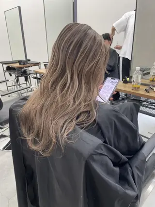 ロング カラー パーマ ヘアアレンジ メンズ キッズ ネイル アイブロウ マツエク・マツパ カラーソムリエ認定 茶屋町Eir岩本のヘアスタイル