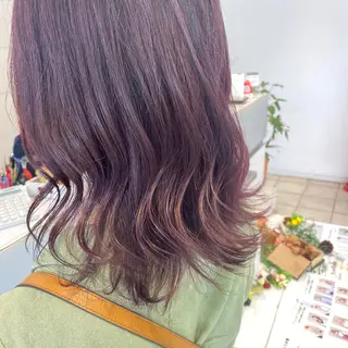 セミロング カラー 渡邊 唯のヘアスタイル