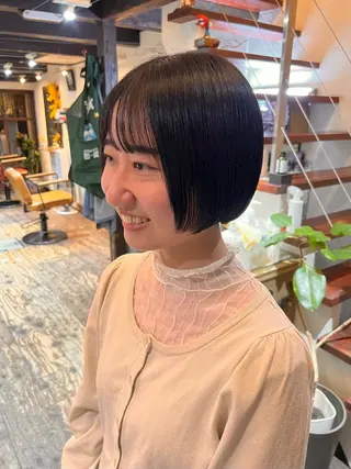 ショート ボブパーマ/レイヤー ヒロモトアサカのヘアスタイル