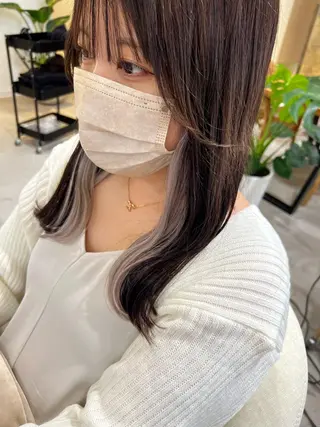 セミロング ココルアナ 豊中美容室のヘアスタイル