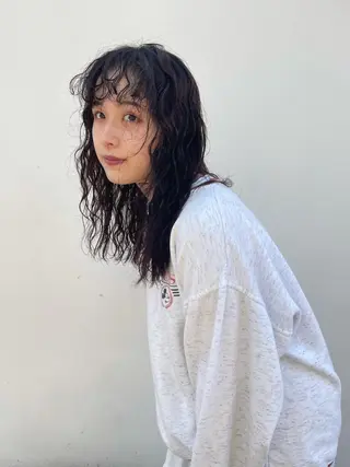 カラー パーマ ヘアアレンジ satsuki 暖色・ブラウンカラーのヘアスタイル