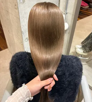 セミロング .AIRI🌼 暖色/ぱつっとぼぶのヘアスタイル