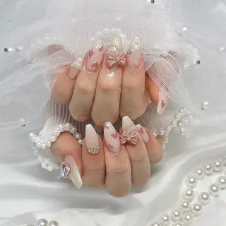 ネイル Lumi de nailsのネイルデザイン