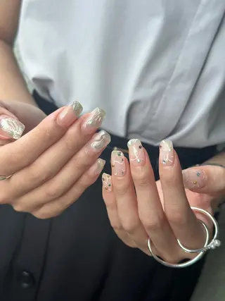 ネイル Elegancia. Hiromiのネイルデザイン