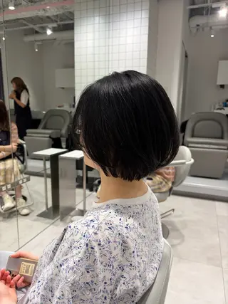 ショート レイヤー♡ 石川優奈のヘアスタイル