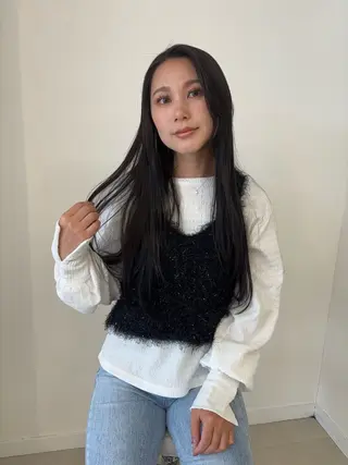 ロング カラー ニュアンスパーマ/ フェザー/マッシュのヘアスタイル