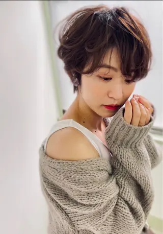 ショート パーマ LIBRE 早坂彩子のヘアスタイル