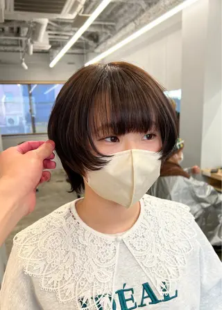 ショート ブリーチ毛の縮毛矯正 ハイトーン/岡本智樹のヘアスタイル