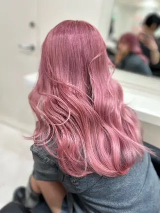 セミロング カラー ヘアアレンジ 韓国レイヤー&ピンク 艶髪🩶maikoのヘアスタイル