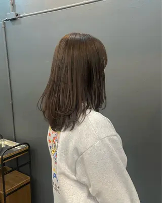 セミロング カラー 暗髪とオリーブ🌿 渡辺拓人のヘアスタイル