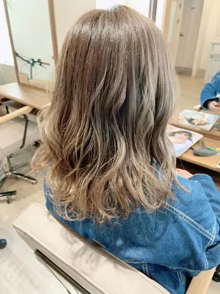 セミロング カラー ヘアアレンジ 韓国hair🦋 Nanaのヘアスタイル