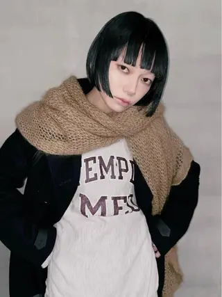ショート カラー ブリーチ😼 ボブ✍️レイヤーのヘアスタイル