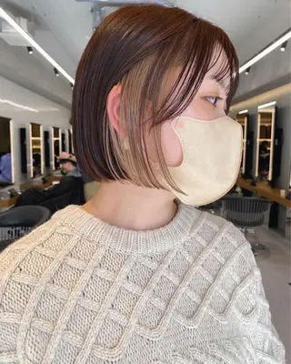 ショート カラー センターパート/ 暖色カラーayuのヘアスタイル