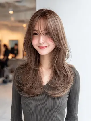 セミロング 絶対可愛い暖色カラー 🌷うる艶🌷結奈✨のヘアスタイル