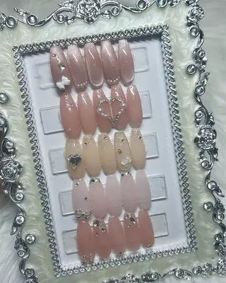 ネイル eclana🤍 sarinaのネイルデザイン