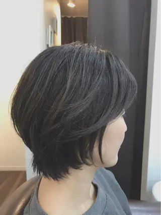 ショート 🌈elua yukaのヘアスタイル