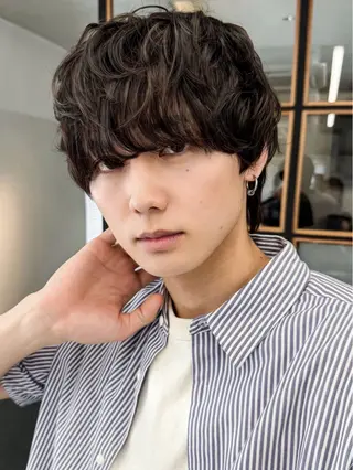 メンズ 韓国風パーマ特化 篠崎優也翔のヘアスタイル