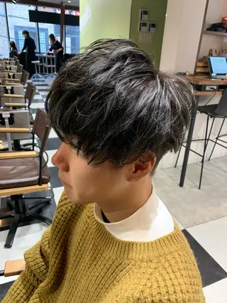 ショート 坪井 彰吾のヘアスタイル