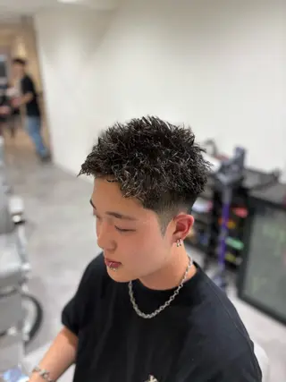 ショート メンズ 深澤 知樹のヘアスタイル