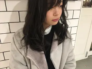 ミディアム 池本 弥桜のヘアスタイル