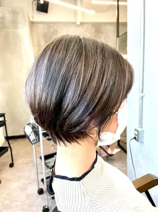 ショート カラー 色気レイヤー& ショートはお任せ🌟のヘアスタイル
