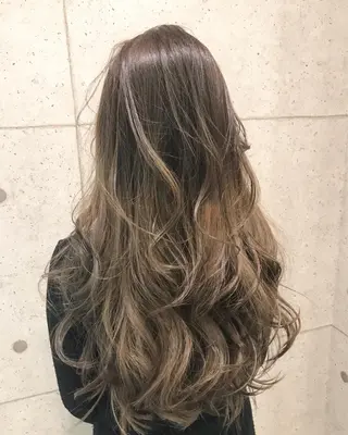 ロング カラー ヘアアレンジ 縮毛矯正 髪質改善寺坂雄飛💐のヘアスタイル