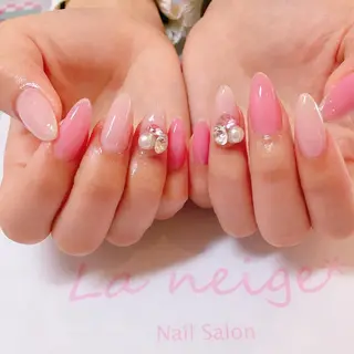 ネイル La neige* yuki 🐩🌙のネイルデザイン