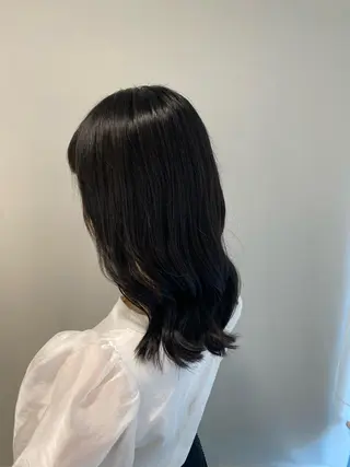 ミディアム カラー カットモデル 🦋‪熊田 史織のヘアスタイル