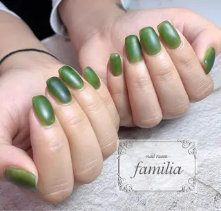 ネイル -nailroom- familiaのネイルデザイン