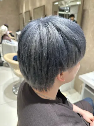 カラー メンズ ブリーチ/艶カラー カノ🌼のヘアスタイル