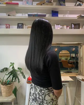 セミロング カラー ヘアアレンジ 山口 樹里のヘアスタイル