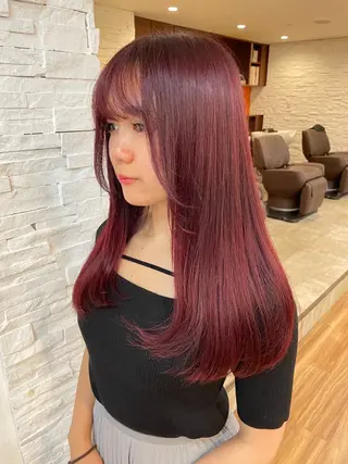 ロング 久我 彩音のヘアスタイル