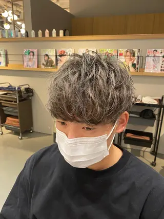 ショート カラー メンズ 梅田茶屋町メンズ 専門美容師 山元一平のヘアスタイル