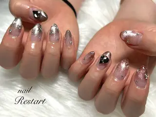 ミディアム Restart YURIのネイルデザイン