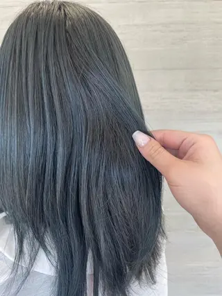 ミディアム 🤍tomoka 🤍のヘアスタイル