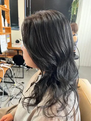 ロング 阪神西宮★JUNO 川﨑温子のヘアスタイル