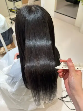 ロング toi所属・💙村岡 春陽💙のヘアスタイル