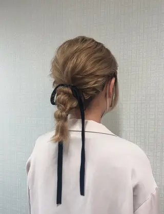 ミディアム ヘアアレンジ ココシャル miranoのヘアスタイル