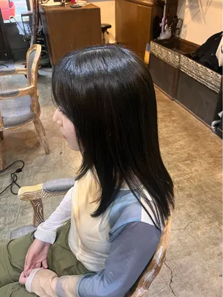 カラー 松原 樹里のヘアスタイル