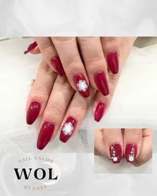 ネイル WOL🌙 momokoのネイルデザイン