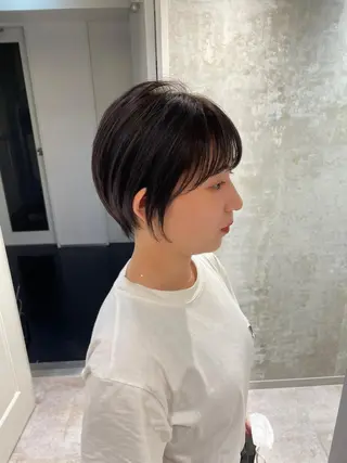 ショート 小野 明日香のヘアスタイル