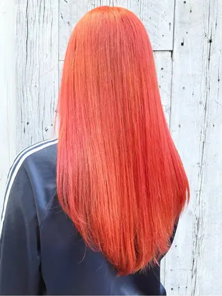 ロング カラー ヘアメイク アン/ ブリーチカラーのヘアスタイル