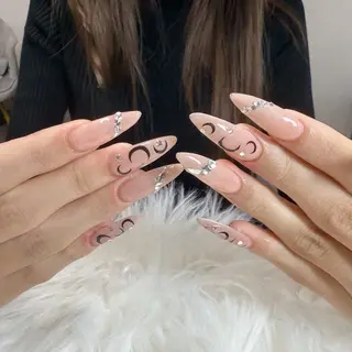 ネイル 🍄Rina🍄 韓国風ネイルのネイルデザイン