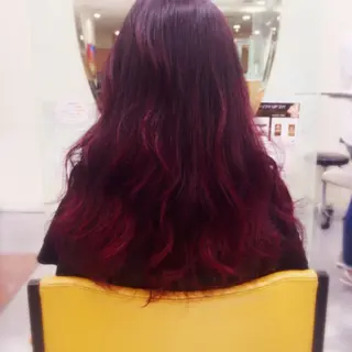 セミロング ロング カラー ヘアアレンジ 韓国肌管理 ウプエステティックのエステ・リラクイメージ