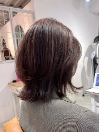 ミディアム レイヤーカット ✨️進藤ひかりのヘアスタイル