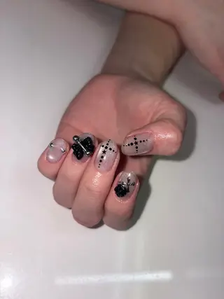 ショート mark 🤍Yuki🤍のネイルデザイン