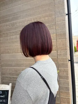 ショート 前田 葵のヘアスタイル
