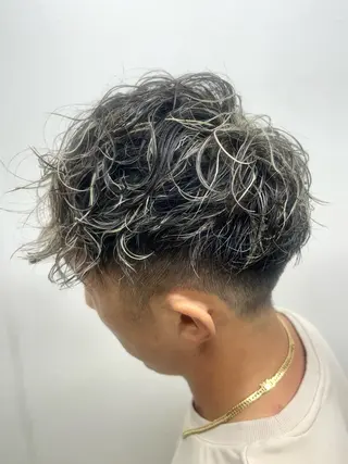 カラー パーマ メンズ ダブルスキルエクステ /羽エクステ白石宇由のヘアスタイル