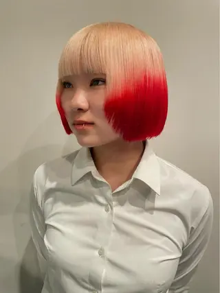 ショート カラー ブリーチ😼 ボブ✍️レイヤーのヘアスタイル