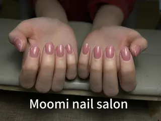 ショート Moomi nailのネイルデザイン